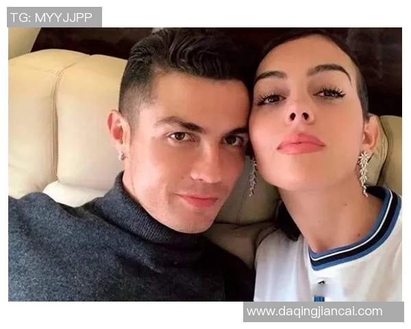 足球明星的妻子谁最美丽魅力四射引发热议与关注