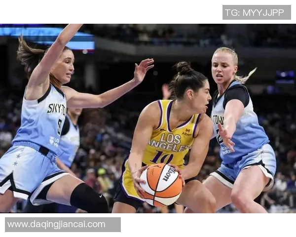 WNBA火花与狂热精彩对决直播全程回顾与赛后分析